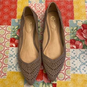 Womens flats. Size (7)
